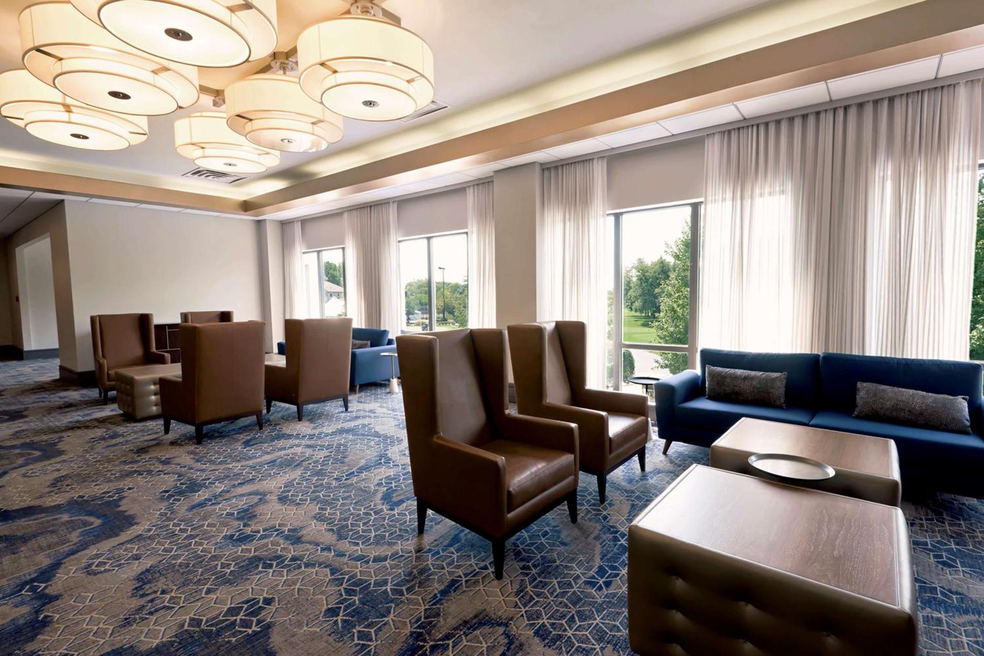 Hilton Chicago Oak Brook Hills Resort & Conference Center Exterior foto