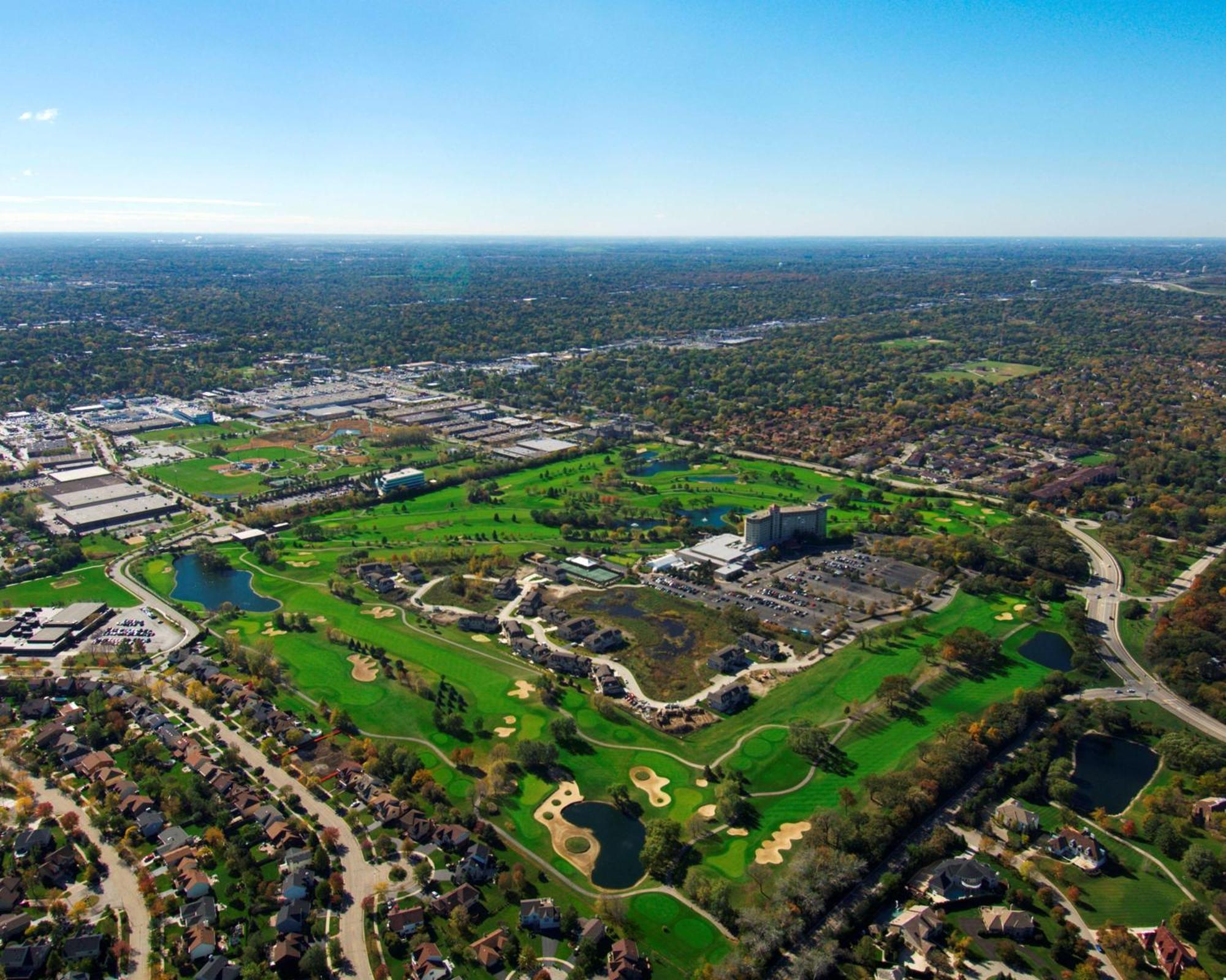 Hilton Chicago Oak Brook Hills Resort & Conference Center Exterior foto