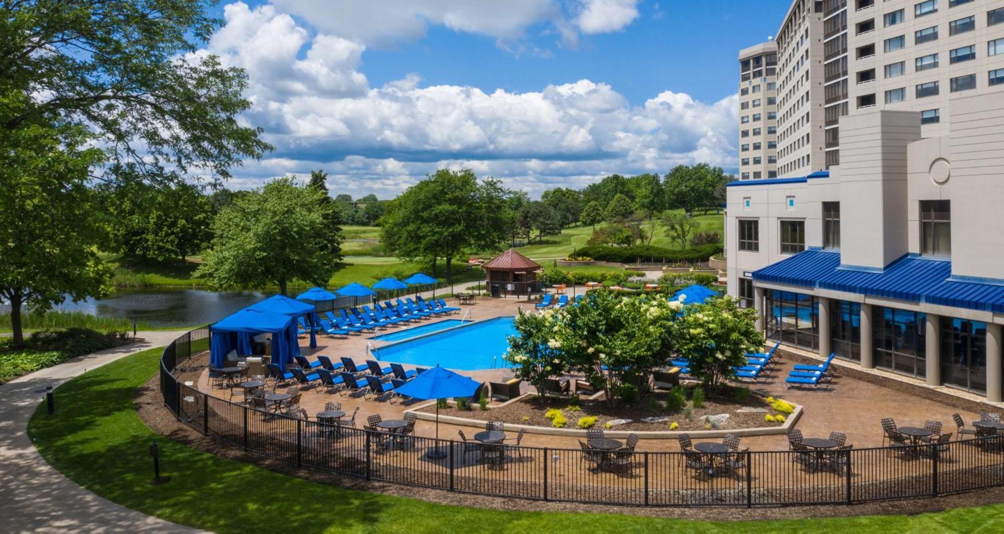 Hilton Chicago Oak Brook Hills Resort & Conference Center Exterior foto